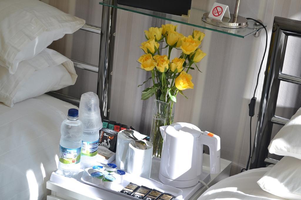 White Rose Guest House Tenby Room photo
